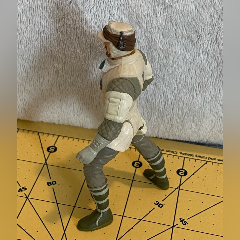 1997 VTG LOOSE Star Wars Hoth Rebel Soldier Figure Kenner No Accessories - Picture 4 of 9